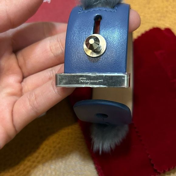 NWT Salvatore Ferragamo Real Fur Dyed Bracelet Blue - Picture 3 of 9